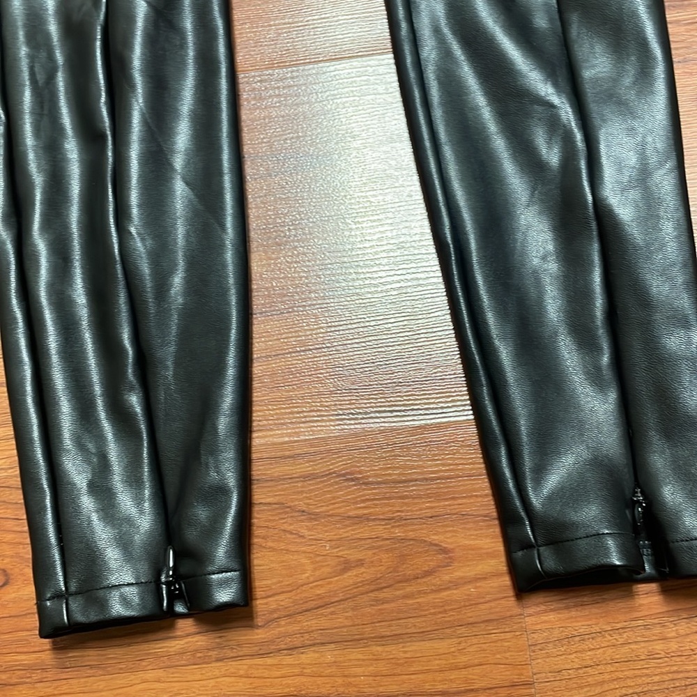 Abercrombie & Fitch Vegan Faux Leather Stretch Zip-Ankle Leggings Pants … - Picture 9 of 13
